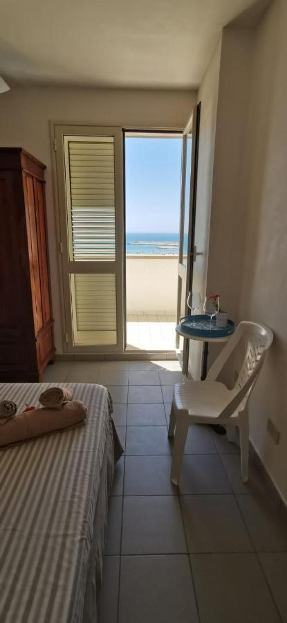ホテルSicilia Mare ポルト・パーロ エクステリア 写真