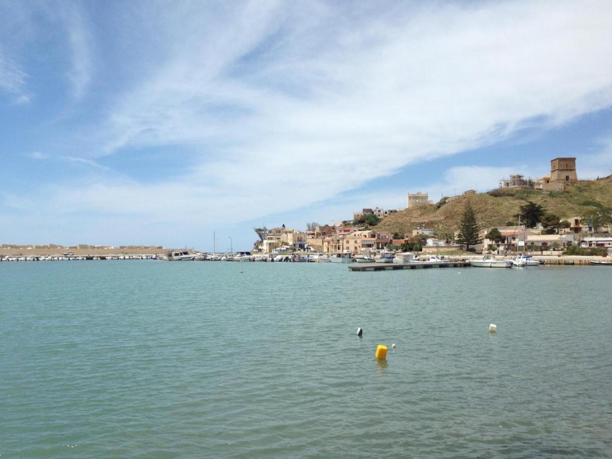 ホテルSicilia Mare ポルト・パーロ エクステリア 写真